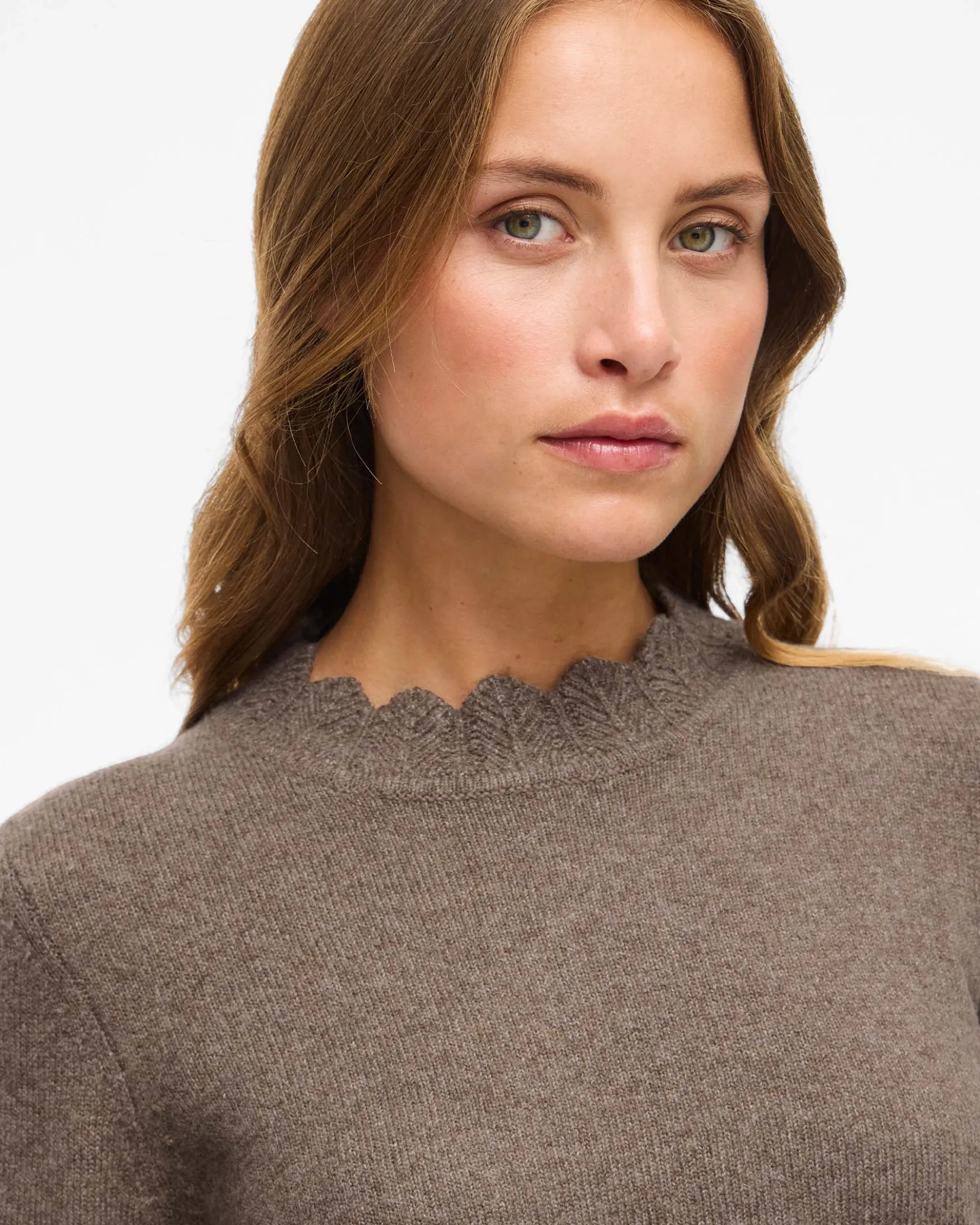 VINIKOLINA O KNIT