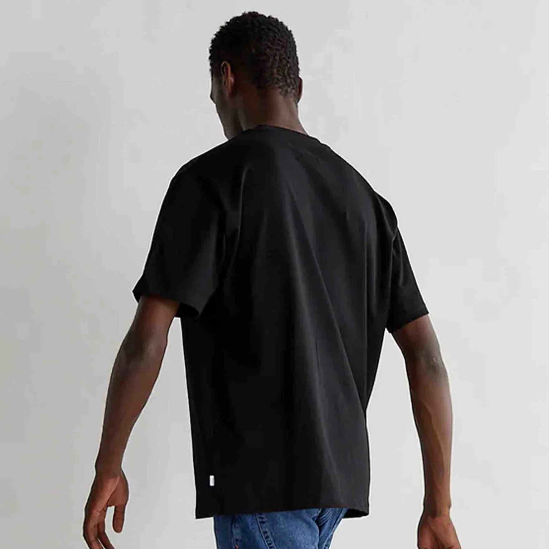 Wbbaine base tee