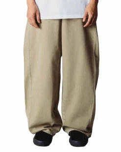WBGhat Base Jeans