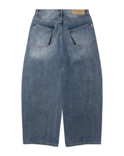 WBGhat Light BJeans