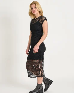 Wendy lace dress