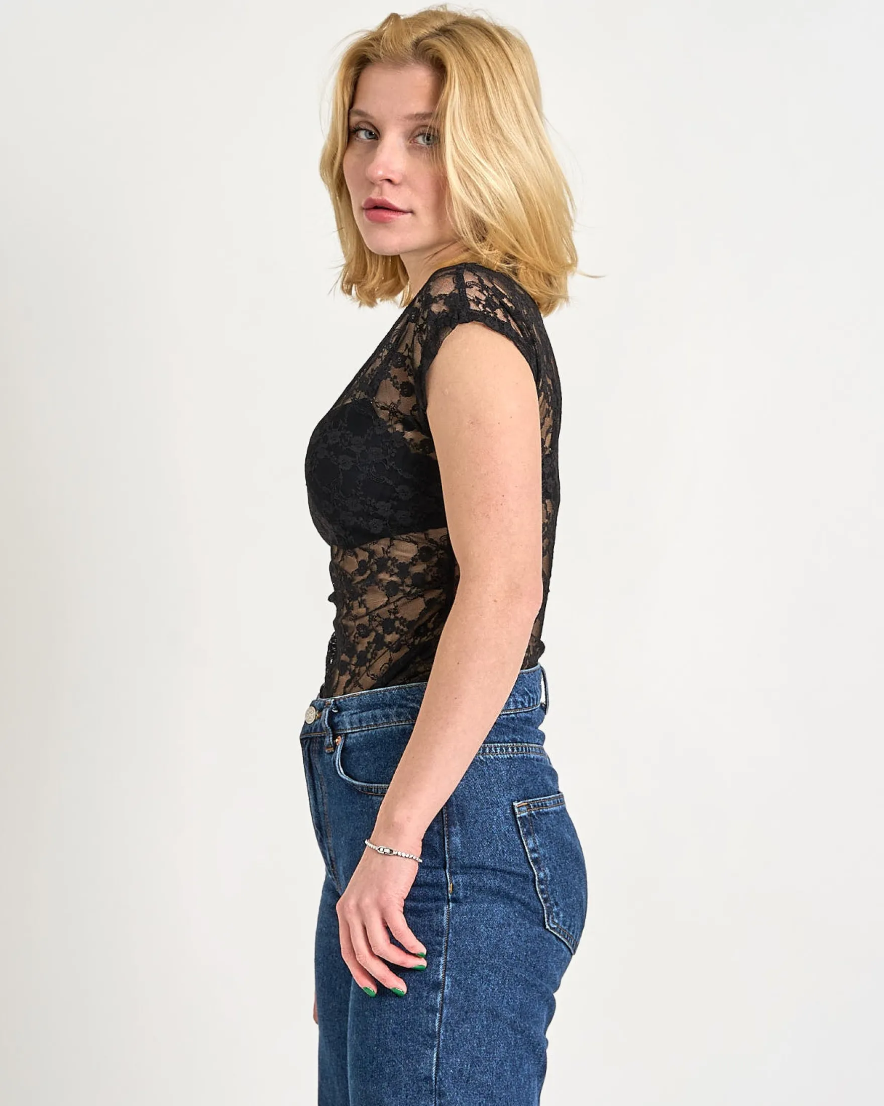 Wendy lace top