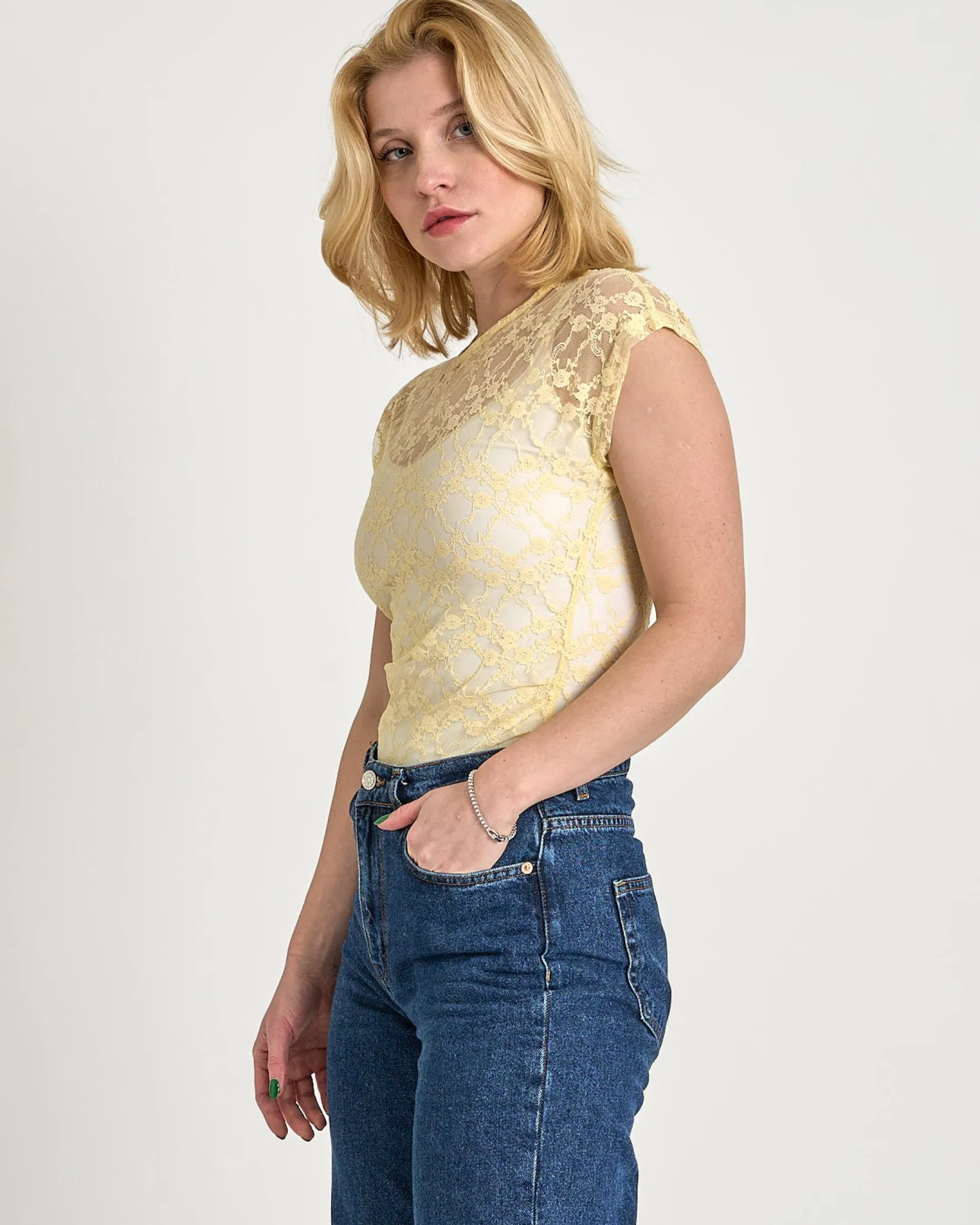 Wendy lace top